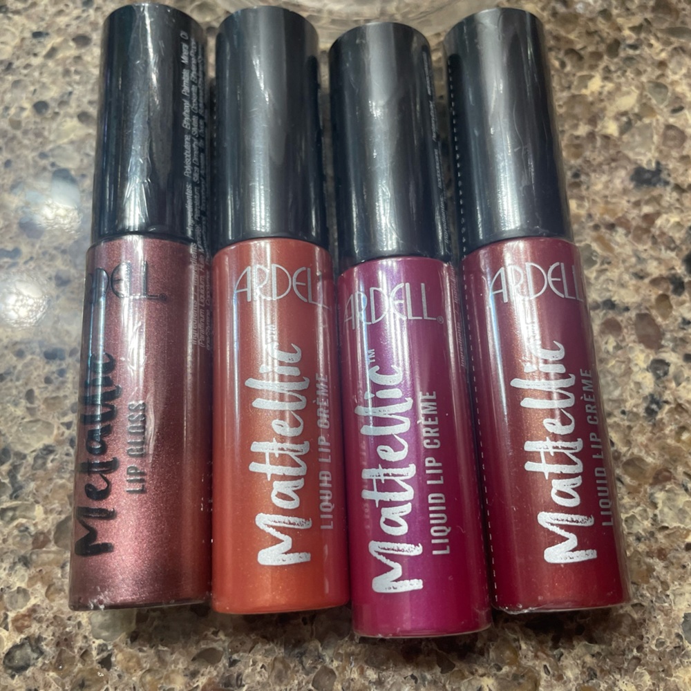 Ardell Mattellic Liquid Lip Crème Bundle